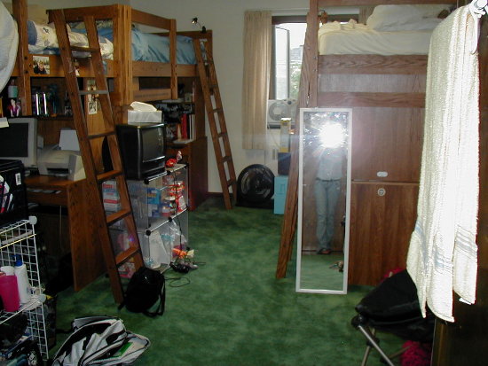 dorm1.jpg