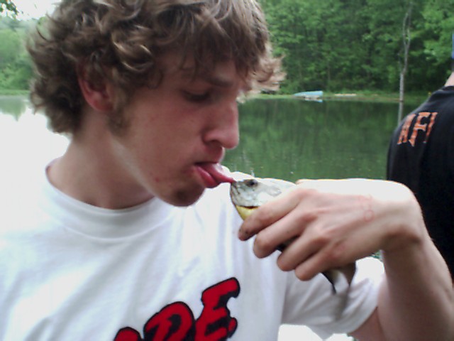 custer_-_tounge_bite.jpg