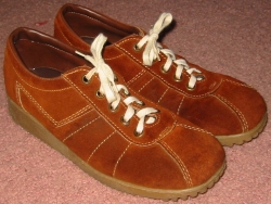 sneakers_rust.jpg