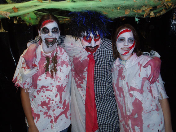 CLOWN-AND-ZOMBIES1.jpg