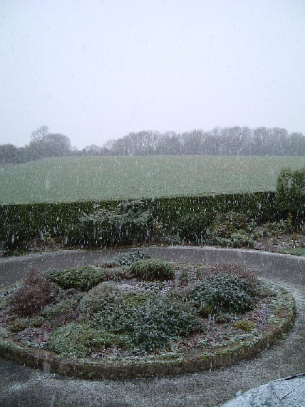 snow1a.jpg