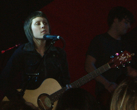 tegan2_small.jpg