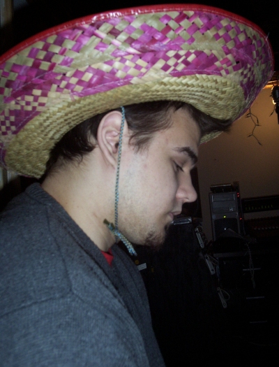 monkey_sombrero.jpg