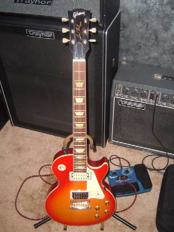 Guitar Les Paul.jpg