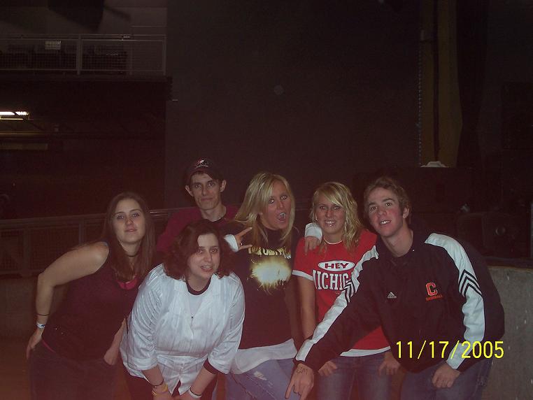 pic of some oldies CM'ers and 3 newbies!!!!!
