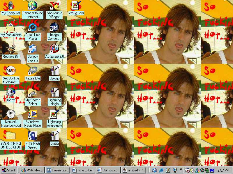 It's really ugly right now, but I plan to find something better for a background.